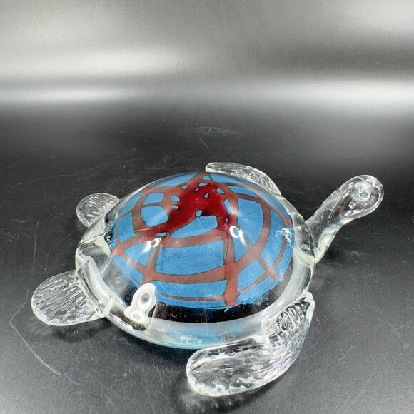 Art Glass Turtle Glass Paperweight Figurine Clear Edges Blue Red Center Glass - Picture 16 of 16